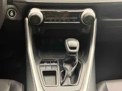 2023 Toyota RAV4 2.0L CVT 2WD, белый — фото 8
