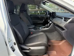 2023 Toyota RAV4 2.0L CVT 2WD, белый — фото 10