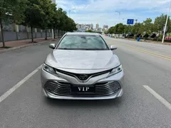 2021 Toyota Camry 2.0G Luxury — фото 2
