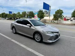 2021 Toyota Camry 2.0G Luxury — фото 3