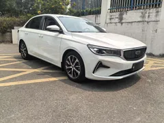 2022 Geely Emgrand 4th Gen 1.5L CVT Flagship, белый — фото 3