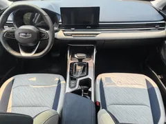 2022 Geely Emgrand 4th Gen 1.5L CVT Flagship, белый — фото 13