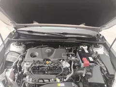 2021 Toyota Camry 2.5G Luxury — фото 12