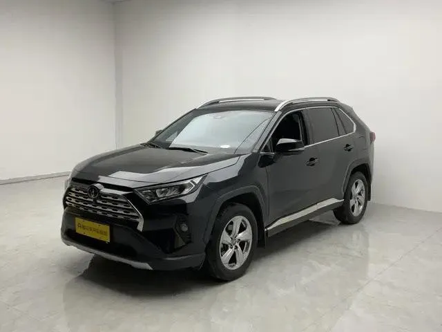 2021 Toyota RAV4 2.0L CVT 2WD Fashion Plus