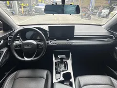 2023 Geely Emgrand 4th Gen 1.5L CVT Premium Champion — фото 6