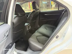 2023 Toyota Camry 2.0GVP Leading, белый — фото 10