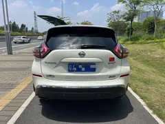 2021 Nissan Murano 2.5L XL 2WD Luxury, белый — фото 5