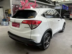 2022 Honda Vezel 1.5L CVT Pioneer, белый — фото 5