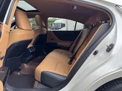 2021 Lexus ES 260, белый — фото 9