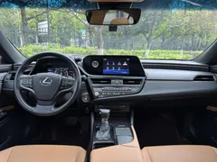 2021 Lexus ES 260, белый — фото 10