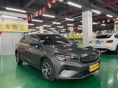 2022 Geely Emgrand 4th Gen 1.5L CVT Flagship — фото 2