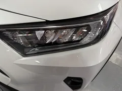 2022 Toyota RAV4 2.0L CVT 2WD Fashion Plus, белый — фото 18