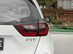 2023 Honda Fit 1.5L CVT, белый — фото 25