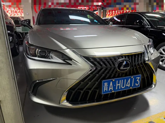 2022 Lexus ES 200 Excellence