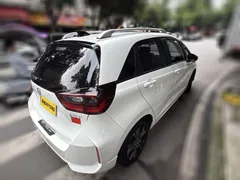 2022 Honda Fit 1.5L CVT Sunroof, белый — фото 2