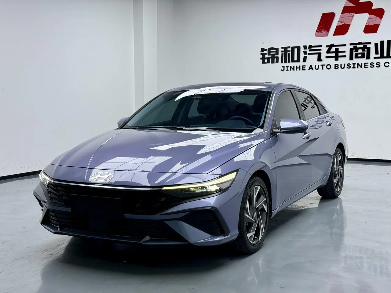 2023 Hyundai Elantra 1.5L CVT LUX Premium