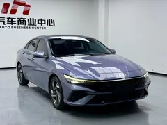 2023 Hyundai Elantra 1.5L CVT LUX Premium — фото 3