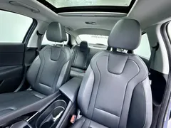 2023 Hyundai Elantra 1.5L CVT LUX Premium — фото 11