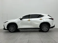 2023 Lexus NX 260 2WD, белый — фото 4