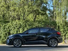 2021 Toyota C-HR 2.0L Luxury, чёрный — фото 6