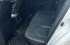 2023 Toyota Camry 2.0G Luxury, белый — фото 9