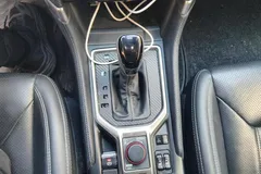 2022 Subaru Forester 2.0i AWD Luxury EyeSight, белый — фото 16