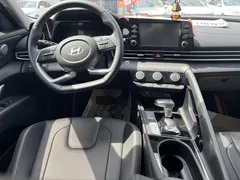 2023 Hyundai Elantra 1.5L CVT GLX Elite, белый — фото 7