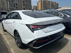 2023 Hyundai Elantra 1.5L CVT GLX Elite, белый — фото 13