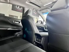 2022 Toyota Venza 2.0L CVT 2WD Luxury, белый — фото 15