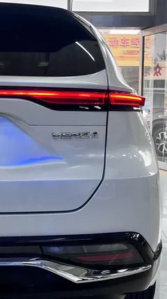 2022 Toyota Venza 2.0L CVT 2WD Luxury, белый — фото 20