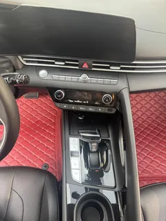 2023 Hyundai Elantra 1.5L CVT LUX Premium, белый — фото 12