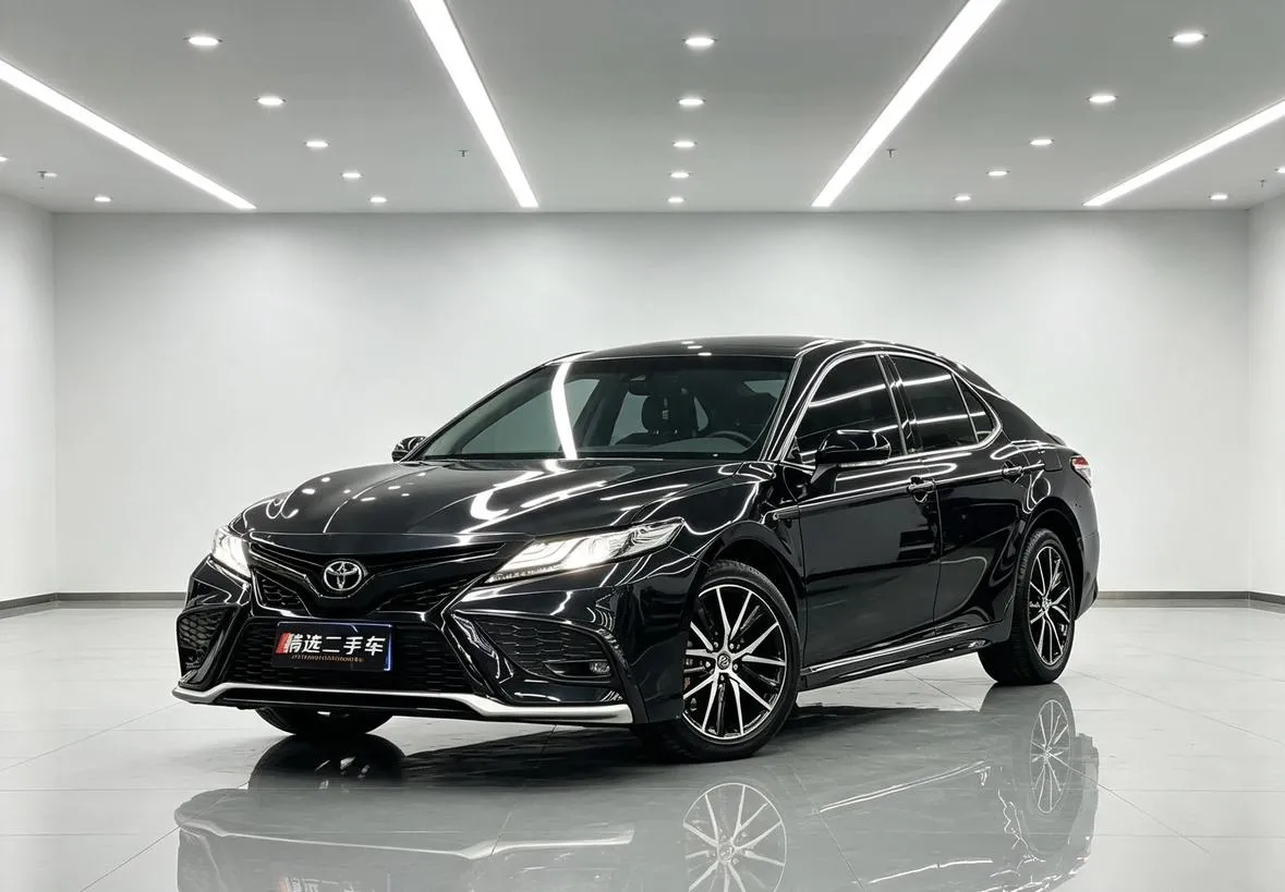 2021 Toyota Camry 2.5S Fashion