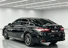 2021 Toyota Camry 2.5S Fashion, чёрный — фото 9