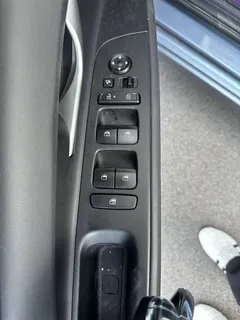 2023 Hyundai Elantra 1.5L CVT GLX Elite — фото 10