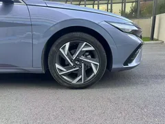 2023 Hyundai Elantra 1.5L CVT GLX Elite — фото 15