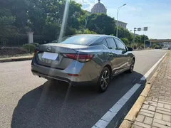 2021 Nissan Sylphy 1.6L XE CVT — фото 6