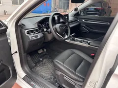 2022 Geely Emgrand 4th Gen 1.5L CVT Premium, белый — фото 8