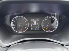 2022 Geely Emgrand 4th Gen 1.5L CVT Premium, белый — фото 14