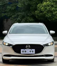 2023 Mazda Mazda3 2.0L AT, белый — фото 2
