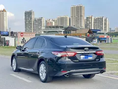 2022 Toyota Camry 2.0G Luxury, чёрный — фото 3