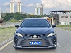 2022 Toyota Camry 2.0G Luxury, чёрный — фото 2