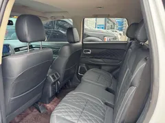 2021 Mitsubishi Outlander 2.4L 4WD 5-seat, белый — фото 8