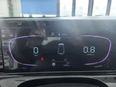 2023 Kia Seltos 1.5L IVT Luxury, белый — фото 9