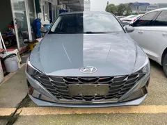 2021 Hyundai Elantra 1.5L CVT TOP Flagship — фото 2