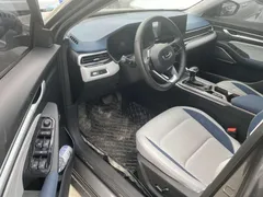 2022 Geely Emgrand 4th Gen 1.5L CVT Flagship — фото 15