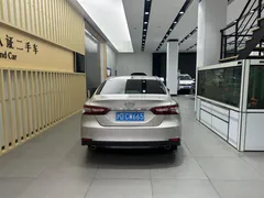 2021 Toyota Camry 2.0G Luxury — фото 8