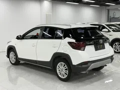 2022 Toyota Yaris L Zhixuan X 1.5L CVT Luxury Plus, белый — фото 5
