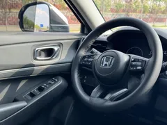 2023 Honda Vezel 1.5L CVT Pioneer, белый — фото 12