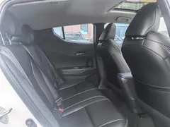 2023 Toyota C-HR 2.0L Comfort, белый — фото 18
