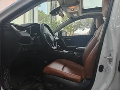 2022 Toyota RAV4 2.0L CVT 2WD Fashion, белый — фото 5